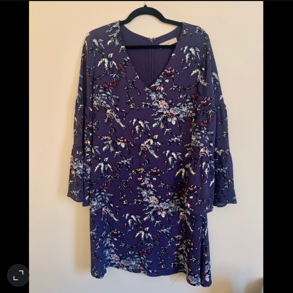 LOFT Floral Bell-Sleeve Dress, size 12